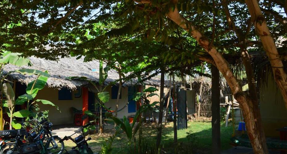 Waterfalls Guest House, Koppal 3